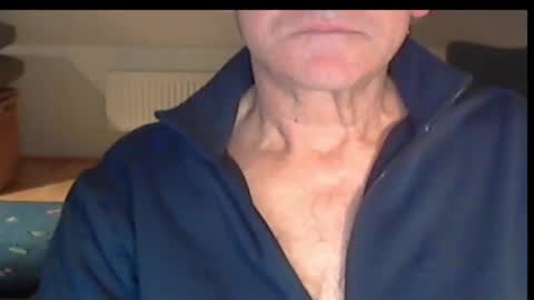 Wuki online show from 12/04/25, 05:32