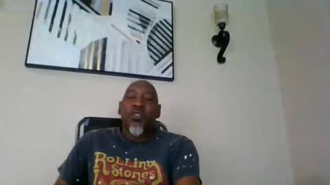 Snapshot of wun2wun2 chatting on 06/08/26, 02:06 wun2wun2 online show from 06/08/26, 02:06