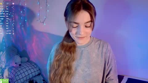 Snapshot of wxiuixw chatting on 12/07/24, 08:27 Sonya online show from 12/07/24, 08:27