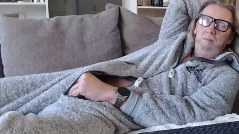 WyattEarp64 online show from 11/20/25, 11:21