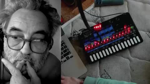 Snapshot of x0c chatting on 01/06/26, 03:05 x0c online show from 01/06/26, 03:05