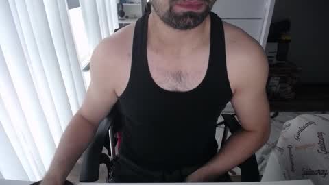 Snapshot of x_____0_____x chatting on 01/09/26, 11:24 Mr. Lonely online show from 01/09/26, 11:24