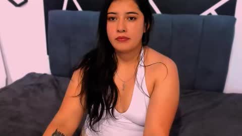 Adeline online show from 11/10/25, 11:04