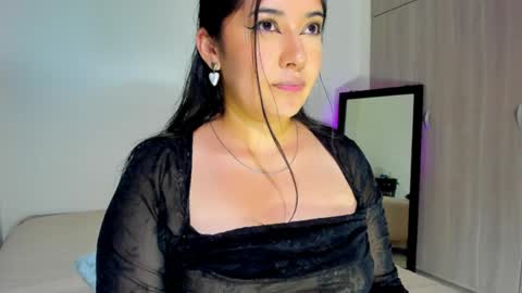 Adeline online show from 05/20/26, 03:24