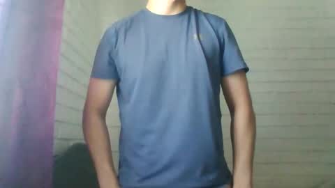 Snapshot of x_andrescam chatting on 11/20/25, 04:29 x_andrescam online show from 11/20/25, 04:29