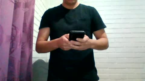 x_andrescam online show from 07/10/26, 08:44