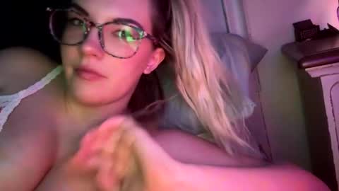 Mariah  online show from 12/12/24, 03:43