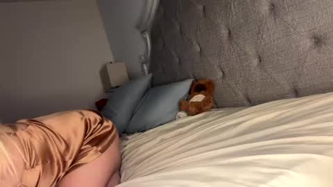 Mariah  online show from 12/22/24, 07:11