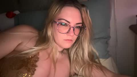 Mariah  online show from 02/09/25, 08:22