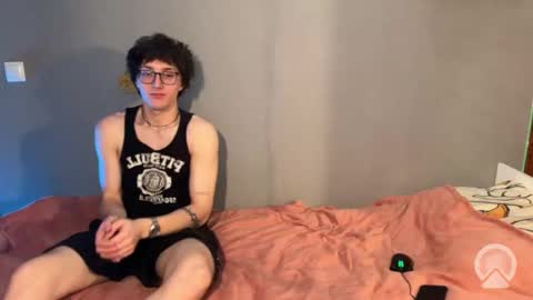 Snapshot of x_files_t chatting on 01/10/26, 04:09 Philipp and Este online show from 01/10/26, 04:09