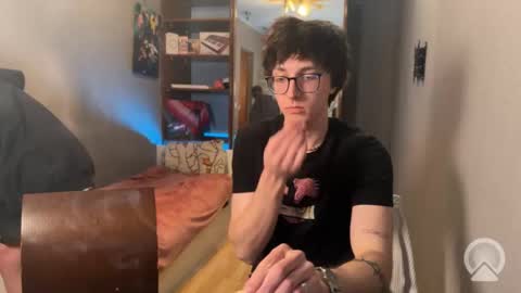 Snapshot of x_files_t chatting on 01/18/26, 03:05 Philipp and Este online show from 01/18/26, 03:05