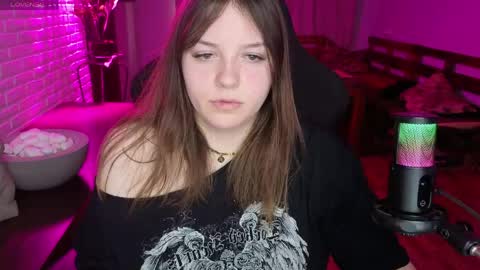 LOVE NERDS ONLY online show from 05/06/26, 02:29