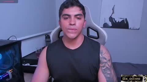 Snapshot of x_odixeo chatting on 01/19/26, 01:09 Odixeo online show from 01/19/26, 01:09