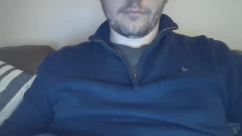 Snapshot of x_yes chatting on 12/21/25, 11:56 x_yes online show from 12/21/25, 11:56