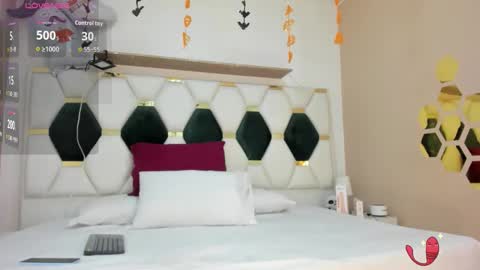 xaanderGrey online show from 11/01/25, 03:52