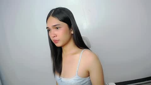 xairah_doux online show from 05/15/26, 11:45