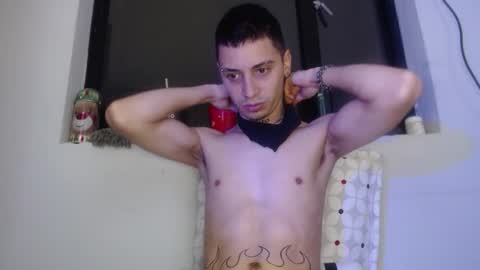 xalejo_max online show from 10/21/25, 02:18