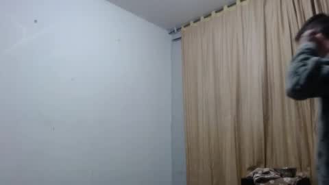 xalejo_max online show from 11/26/25, 10:49