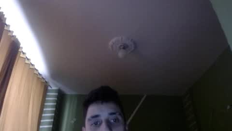 Snapshot of xalejo_max chatting on 12/16/25, 07:52 xalejo_max online show from 12/16/25, 07:52