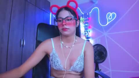 XALLYSONX online show from 02/04/25, 02:32