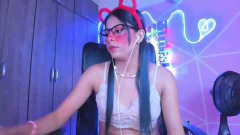 XALLYSONX online show from 02/08/25, 05:18