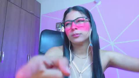 XALLYSONX online show from 04/25/26, 01:41