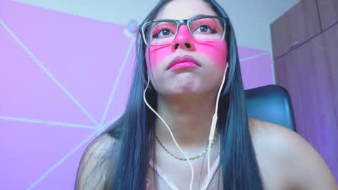 Snapshot of xallysonx_ chatting on 06/02/26, 11:45 XALLYSONX online show from 06/02/26, 11:45