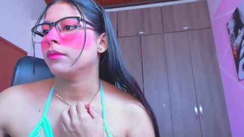 Snapshot of xallysonx_ chatting on 06/09/26, 11:55 XALLYSONX online show from 06/09/26, 11:55