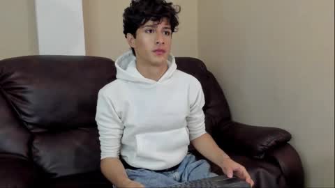 xam_collen online show from 11/30/25, 03:49