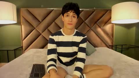 Snapshot of xam_collen chatting on 03/10/26, 01:27 xam_collen online show from 03/10/26, 01:27