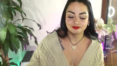 XAMARA1124 online show from 02/17/25, 01:58