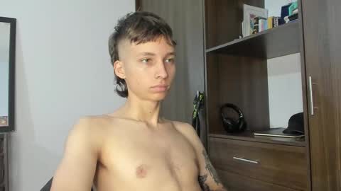 Snapshot of xamyu chatting on 10/29/25, 02:36 Xam online show from 10/29/25, 02:36