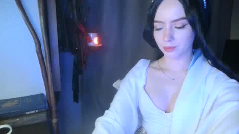 xan_ex online show from 02/25/25, 10:07