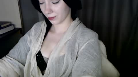 xan_ex online show from 10/04/25, 12:41