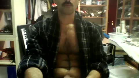 Snapshot of xander4369 chatting on 02/16/25, 12:54 xander4369 online show from 02/16/25, 12:54
