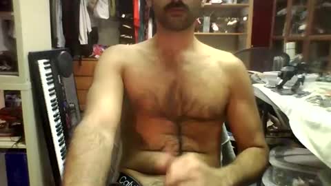 Snapshot of xander4369 chatting on 02/23/25, 08:11 xander4369 online show from 02/23/25, 08:11