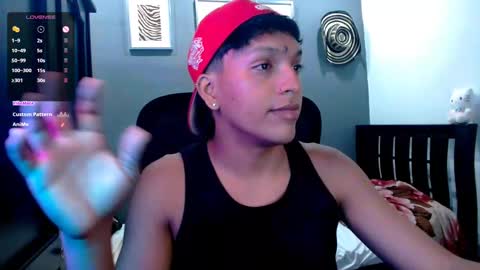 Snapshot of xander_bonnet1 chatting on 01/21/25, 02:33 Xander bonnet online show from 01/21/25, 02:33