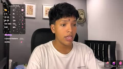 Snapshot of xander_bonnet1 chatting on 01/29/25, 02:40 Xander bonnet online show from 01/29/25, 02:40