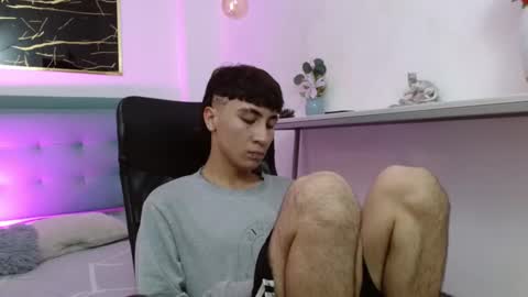 xandergrey8 online show from 02/10/26, 07:40