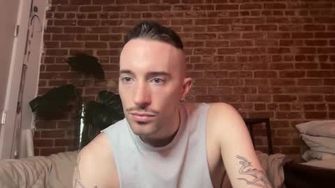 Snapshot of xanderxnyc chatting on 01/14/26, 03:34 xanderxnyc online show from 01/14/26, 03:34