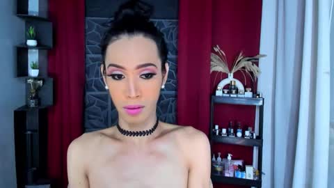 Snapshot of xangel0fcumx chatting on 11/13/25, 08:35 Aliyah online show from 11/13/25, 08:35