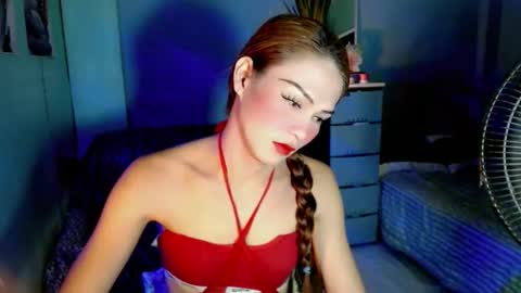 Snapshot of xangel_redx chatting on 10/11/25, 09:08 ANGEL online show from 10/11/25, 09:08