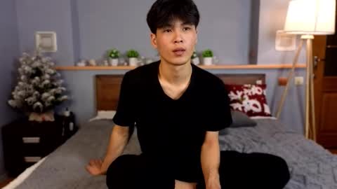 Snapshot of xannell chatting on 01/11/26, 02:33 Elvin online show from 01/11/26, 02:33