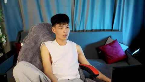 Snapshot of xannell chatting on 02/04/26, 01:50 Elvin online show from 02/04/26, 01:50