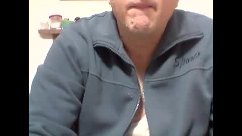 Snapshot of xaramanu chatting on 01/19/25, 10:17 xaramanu online show from 01/19/25, 10:17