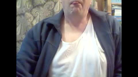 Snapshot of xaramanu chatting on 03/11/25, 07:04 xaramanu online show from 03/11/25, 07:04