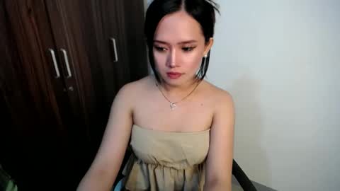 Snapshot of xasian_babygirl chatting on 01/18/25, 08:30 Aiah online show from 01/18/25, 08:30