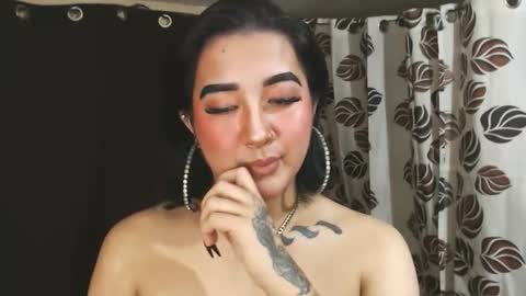 Snapshot of xasianempressx chatting on 01/10/25, 10:15 Nira NOT INTO CHEAP GUYS online show from 01/10/25, 10:15