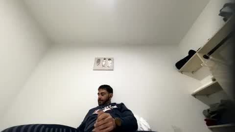 Snapshot of xavi3200 chatting on 12/04/24, 01:42 xavi3200 online show from 12/04/24, 01:42