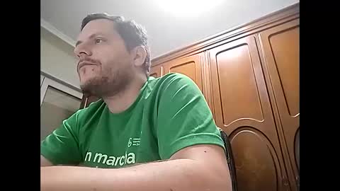 Snapshot of xavi5432 chatting on 10/08/25, 08:17 xavi5432 online show from 10/08/25, 08:17